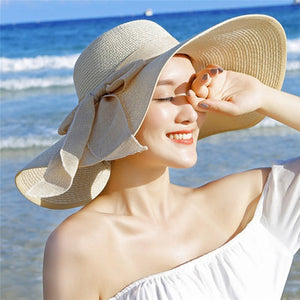 Large Brim Summer Beach Hat with a Bowknot